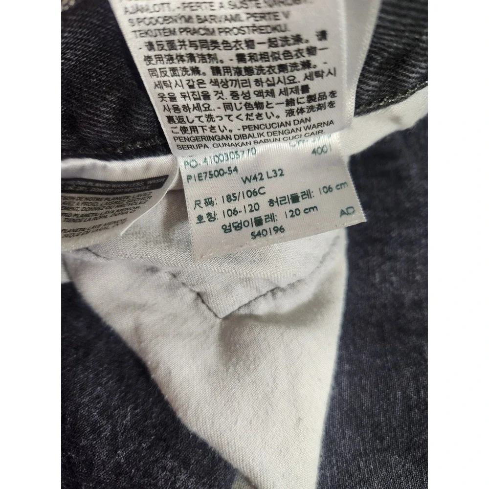Levis 501 Jeans Mens 42x32 Gray Charcoal Wash Straight Button Fly Regular Fit